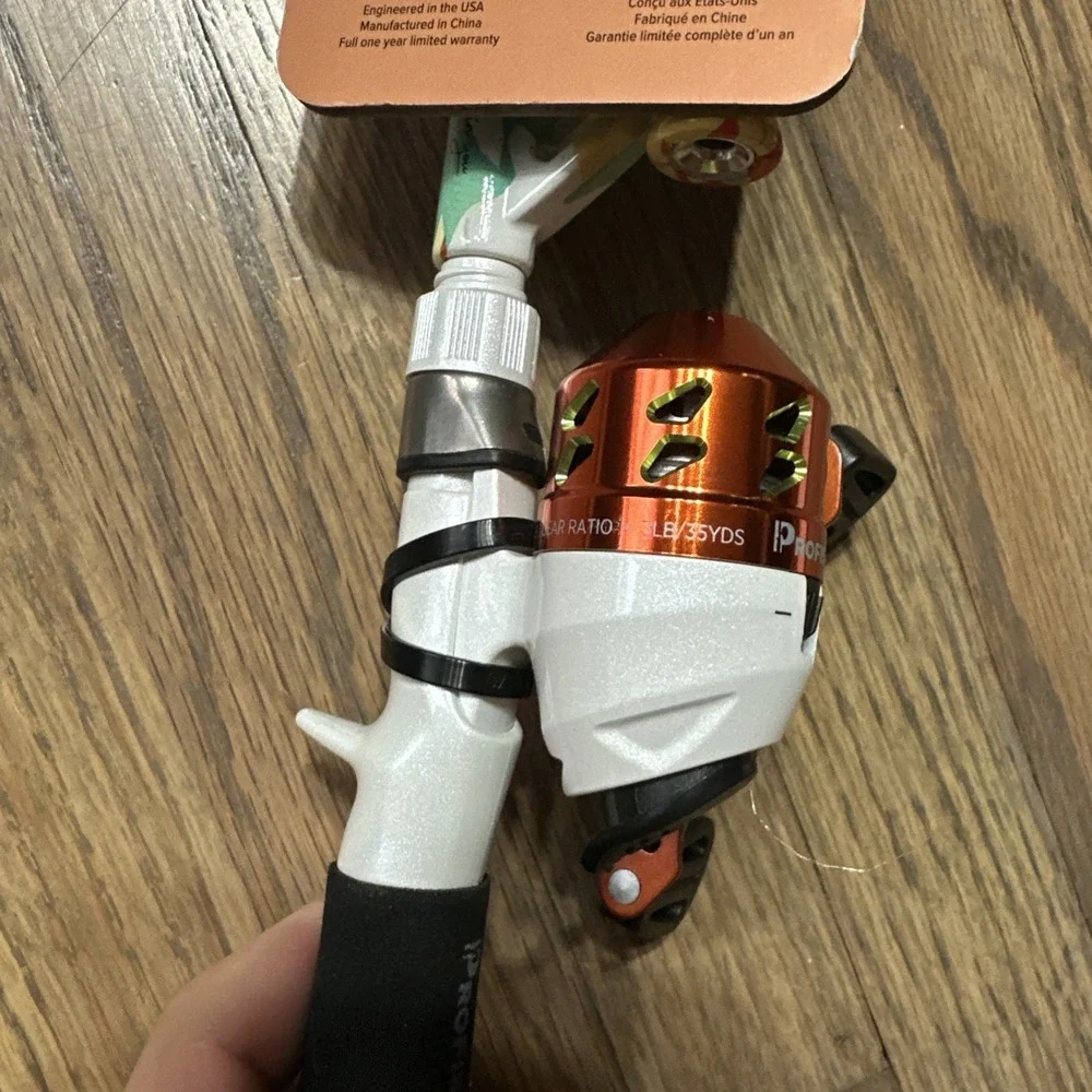 ProFISHiency Tiny But Mighty Spincast Pocket Combo BRAND NEW Fishing Rod Reel